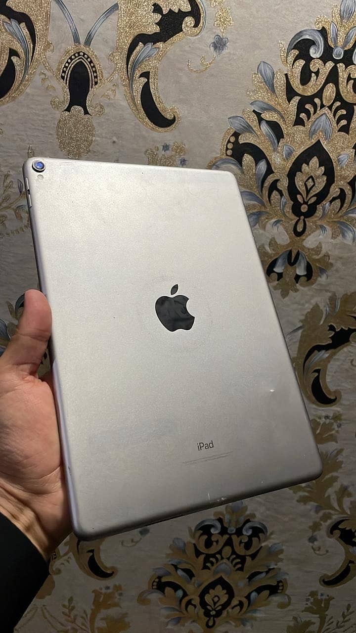 iPad pro 10.5 2