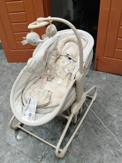Mastela 4-in-1 Deluxe Multi-Functional Bassinet Swing Mastela