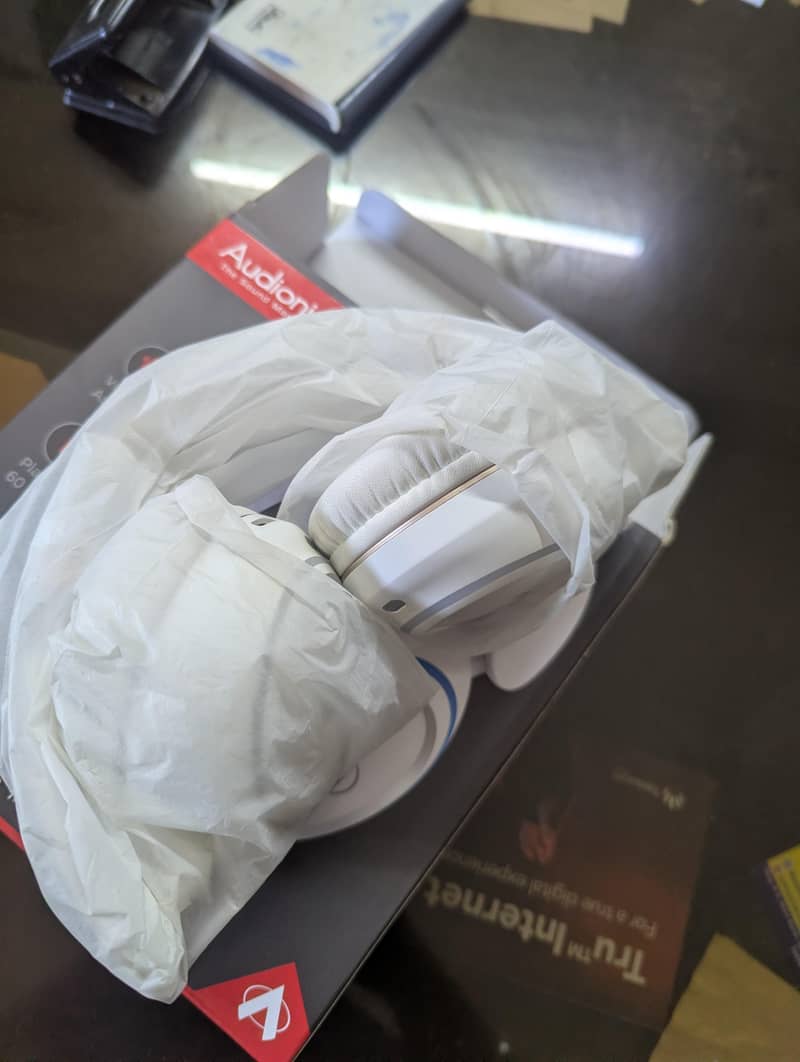 Audionic Hammer Wireless Headphone 6