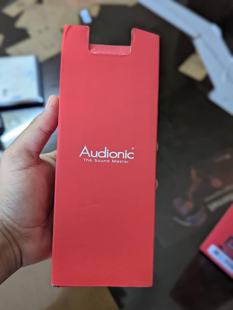 Audionic Hammer Wireless Headphone 12
