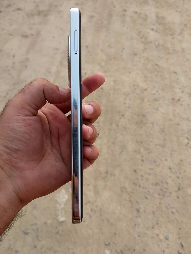 Tecno CAMON 30 4