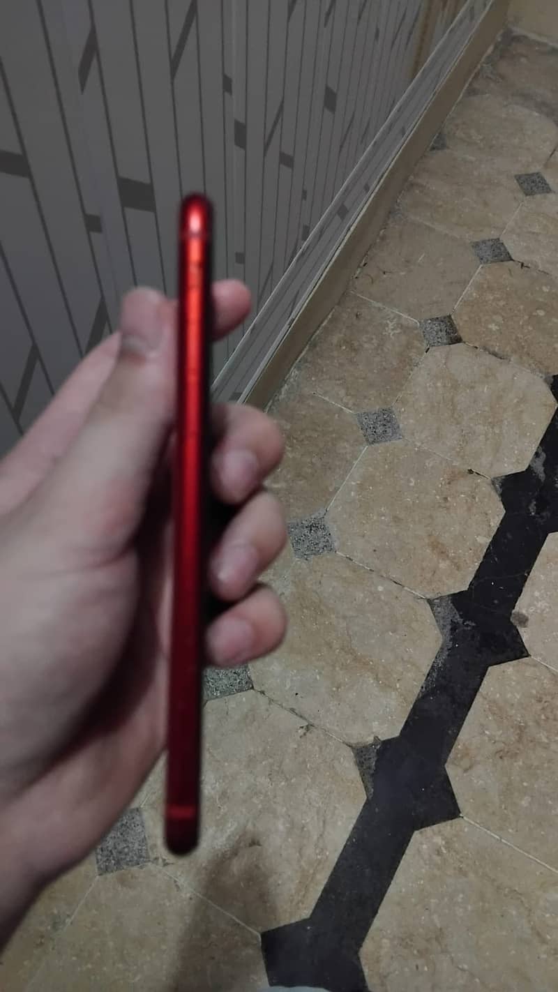 Apple iPhone SE3 0
