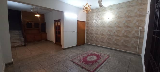 10 Marla Full House Available For Rent In Bridge Colony.