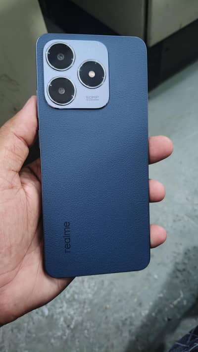 Realme C63