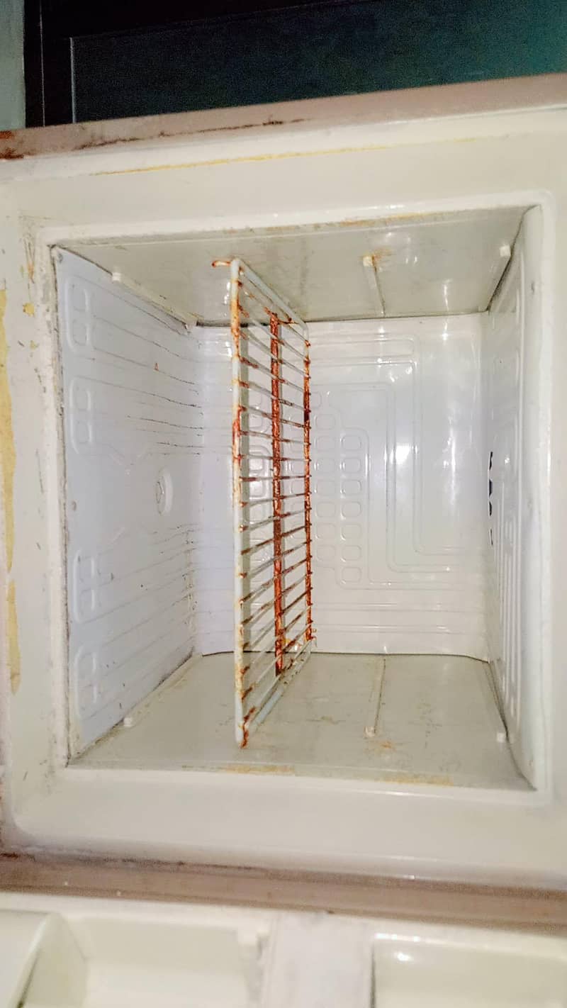 refrigerator 2