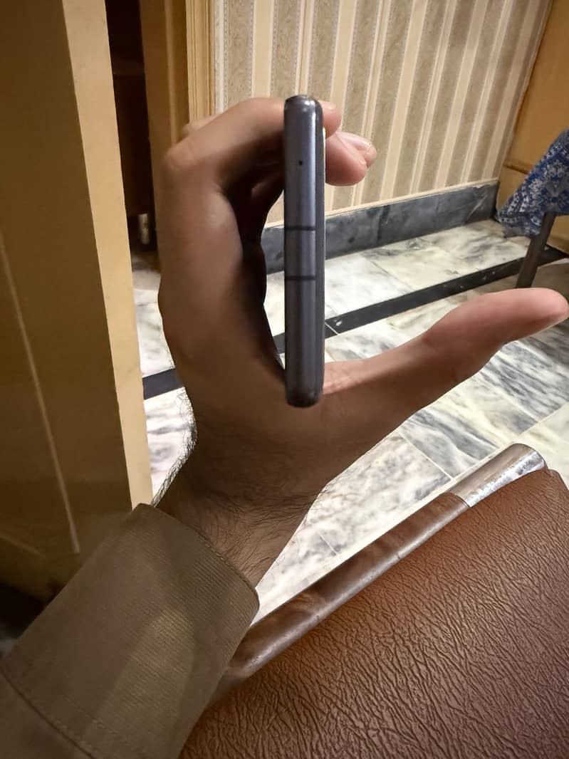Google Pixel 7a 4
