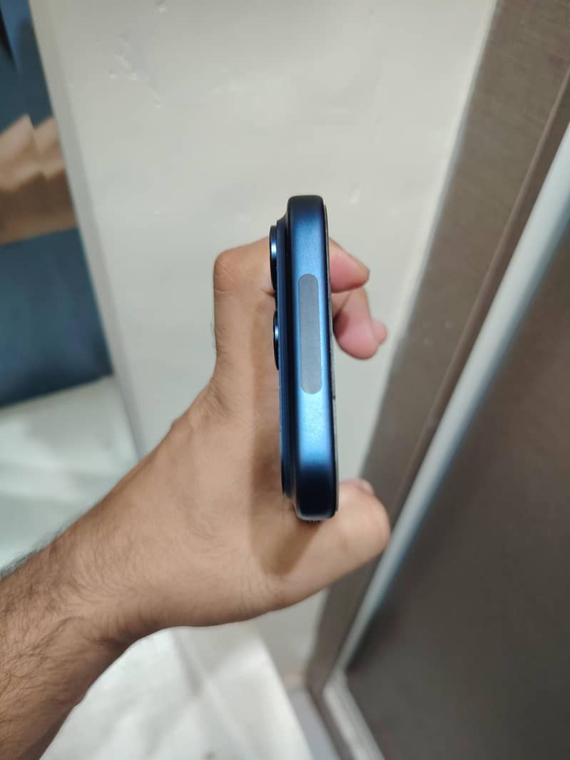iPhone 17 Pro Max JV 3
