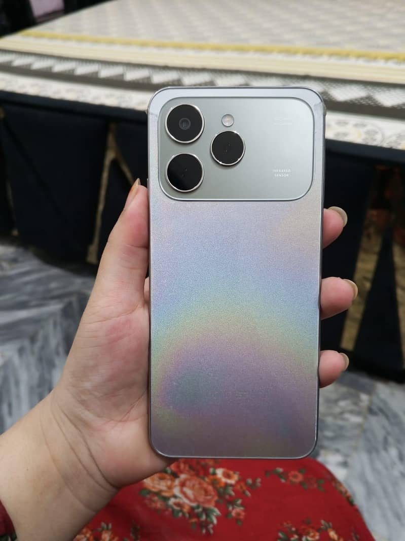 tecno 3