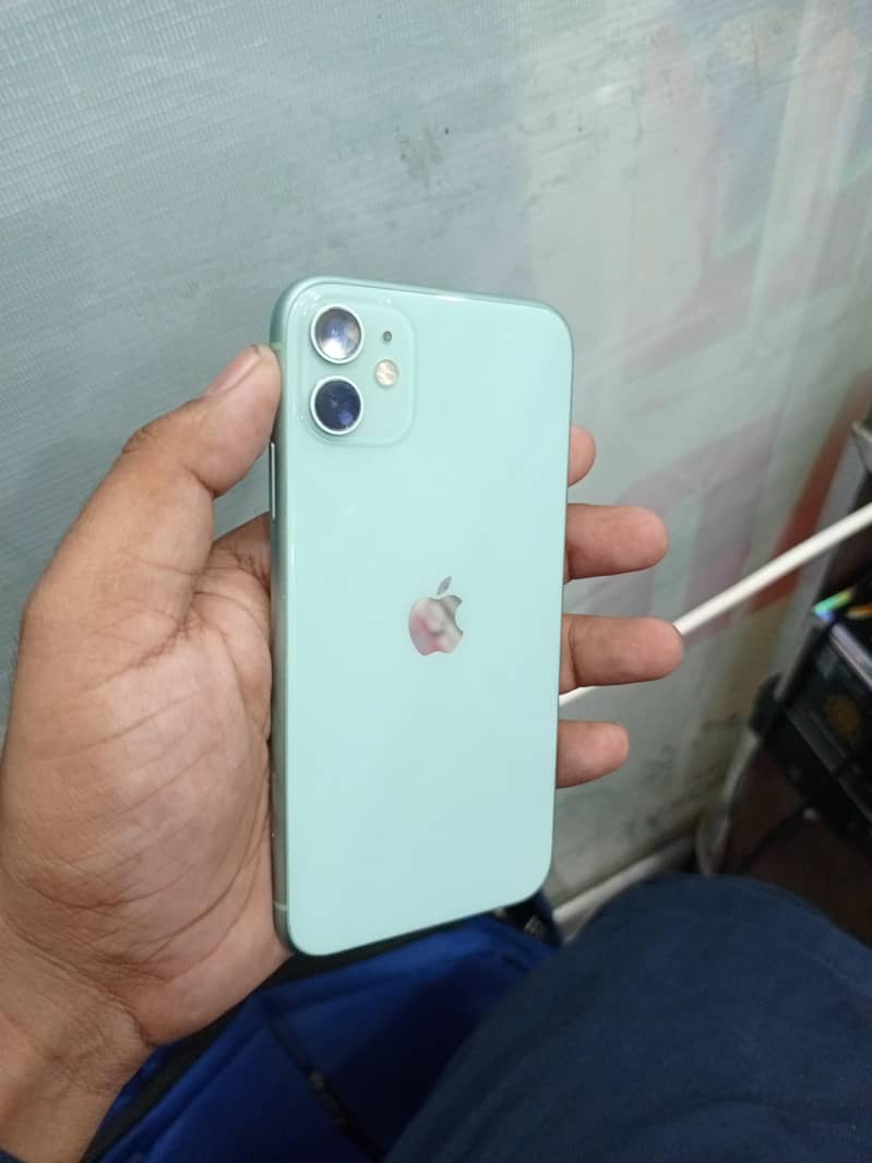 Apple iPhone 11 1