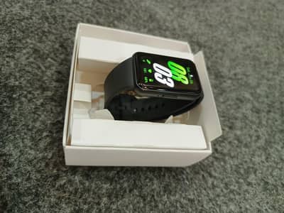 Samsung Galaxy Fit 3 smart watch new