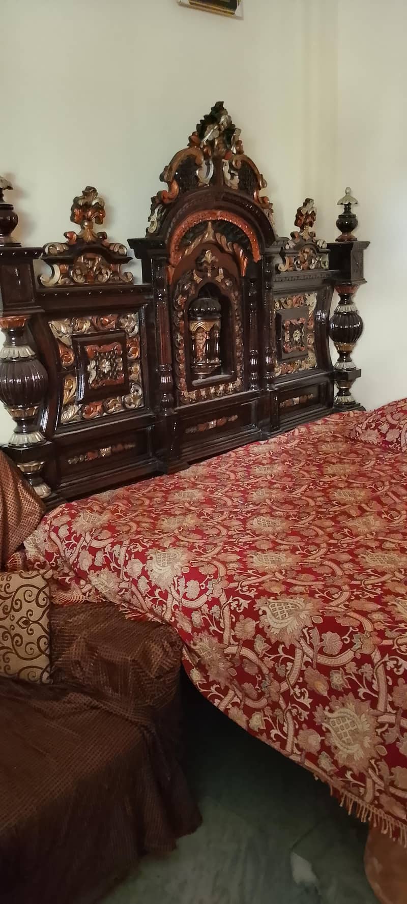 bed with side table 1