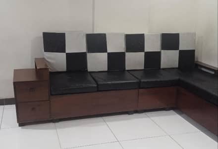 L Shaped wooden 6 seater sofa