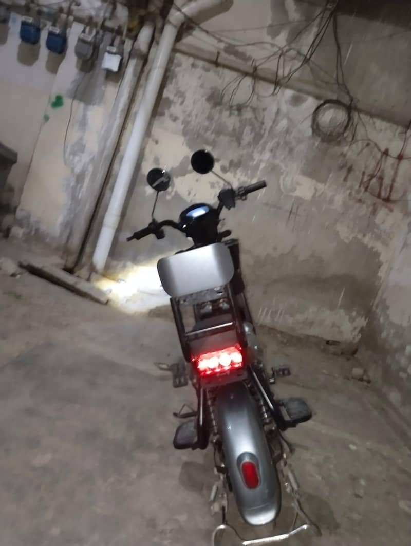 Benign Crown E bike 6
