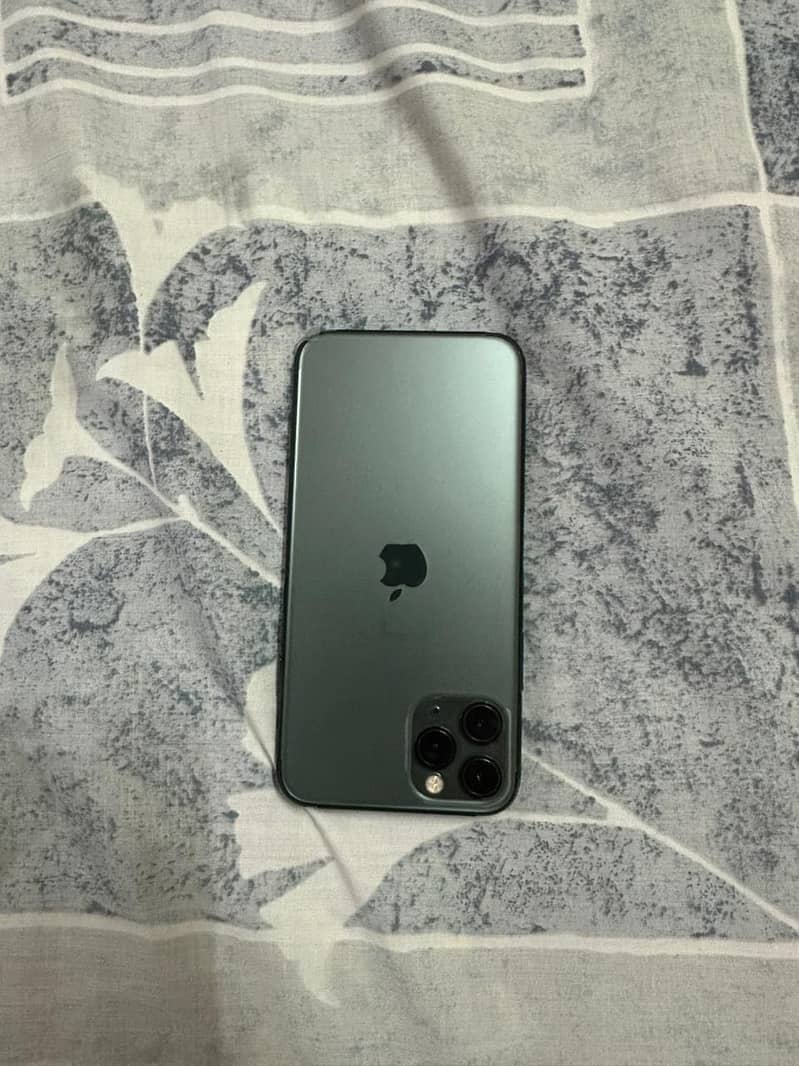 Apple iPhone 11 Pro 3
