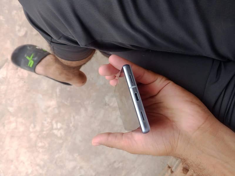 Google Pixel 7a 3