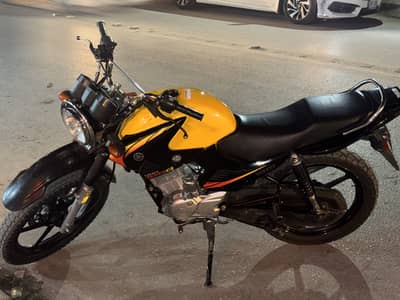 Yamaha YBRG 2025