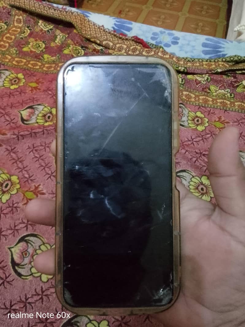 Tecno Spark 5 pro 0
