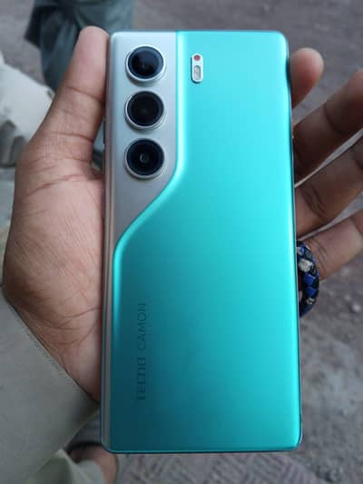 Tecno CAMON 40 Pro only phone 12/256gb