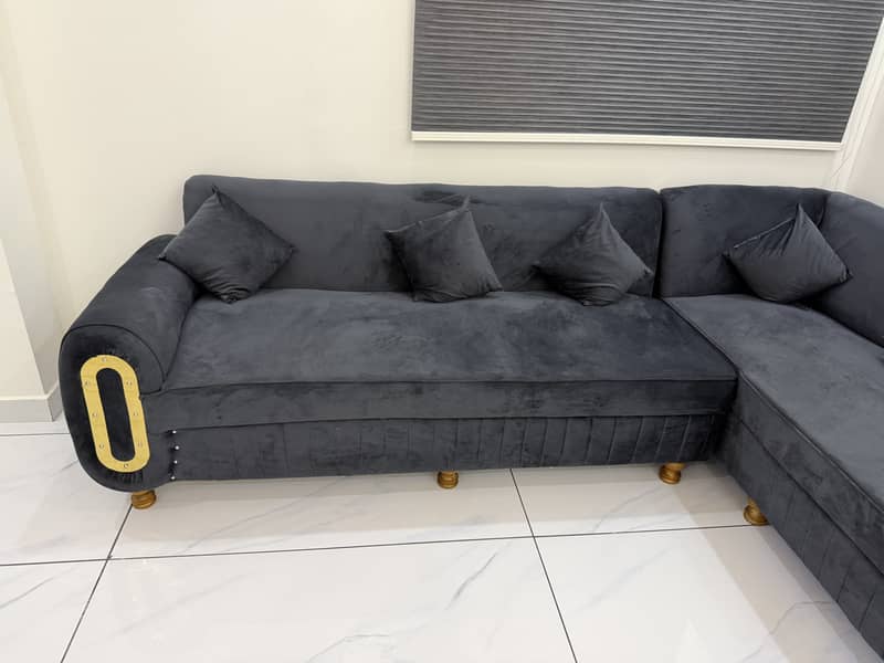 L shaped sofas 0