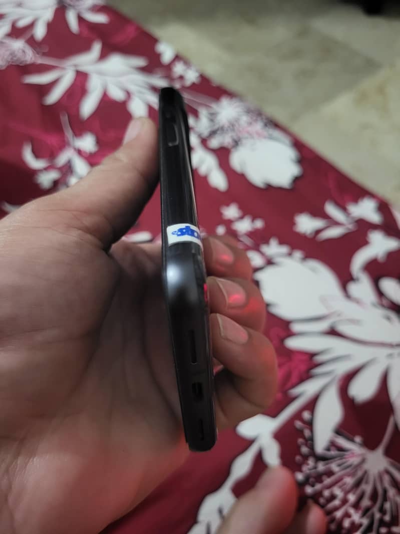 Google Pixel 8 2