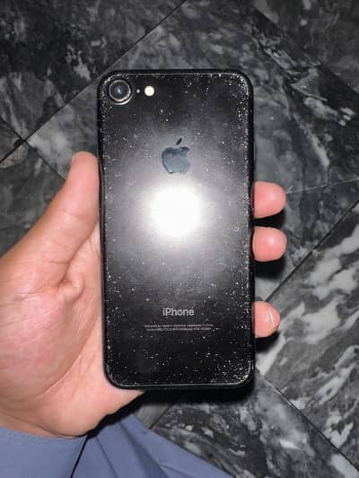 Apple iPhone 7