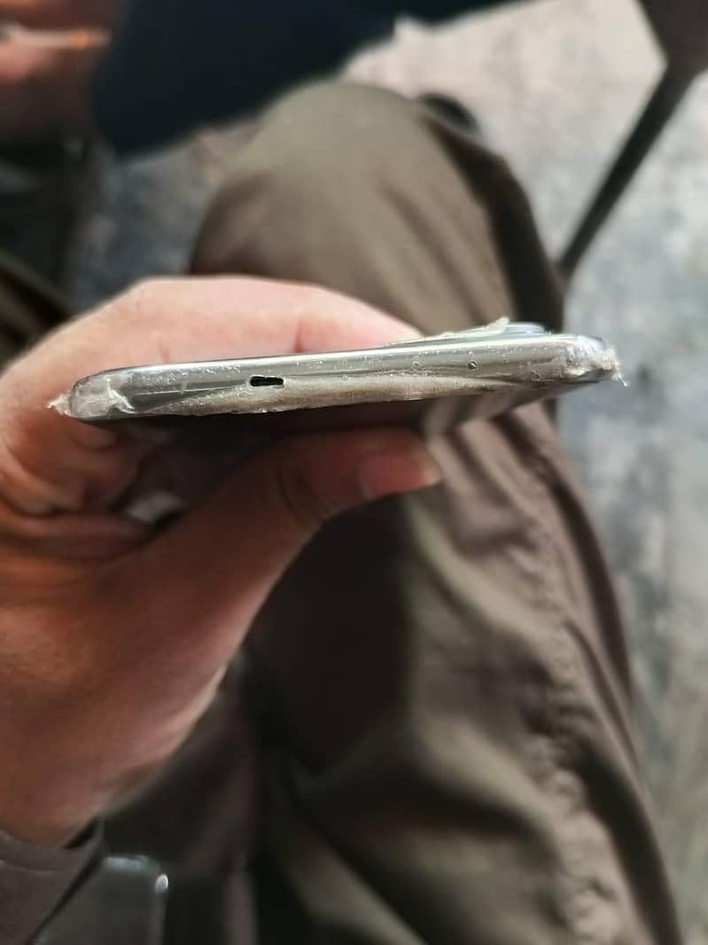 Techno spark 40 pro plus 5G 5