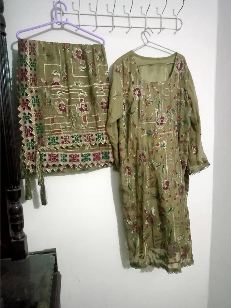 clothes 0