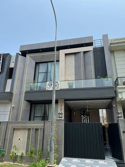 5 MARLA ELEGANT AND FULLY MAINTAINED SUPER HOT LOCATED SPANISH BUNGALOW IS AVAILABLE IN THE BEST BLOCK OF DHA LAHORE.