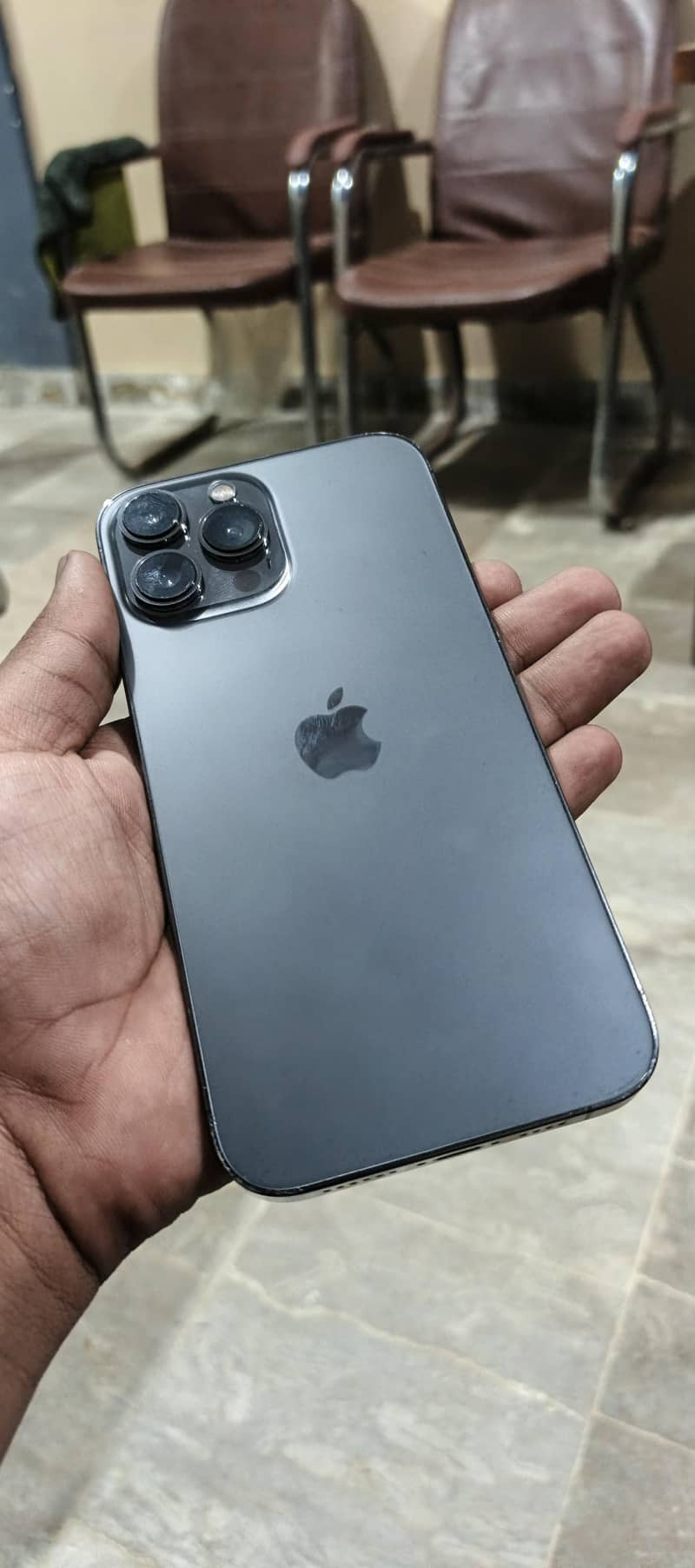 Apple iPhone 13 Pro Max 0
