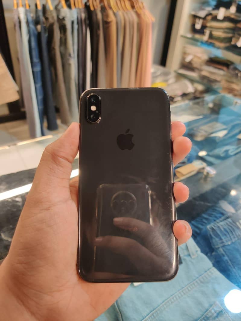 Apple iPhone X 0