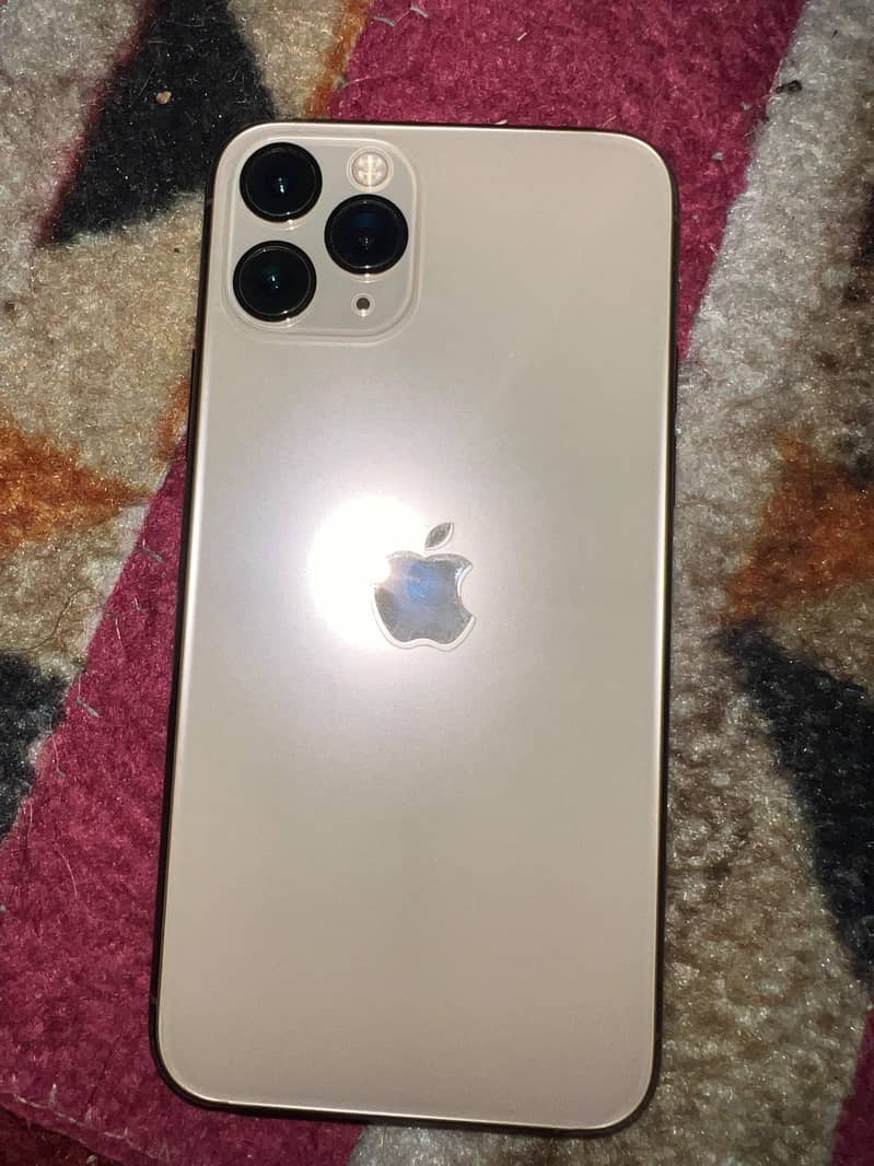 Apple iPhone 11 Pro 1