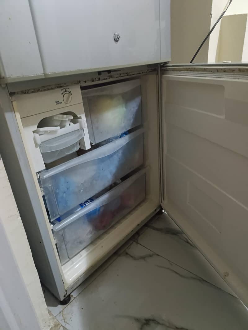 Panasonic Refrigerator 2