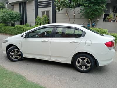 Honda City 2011