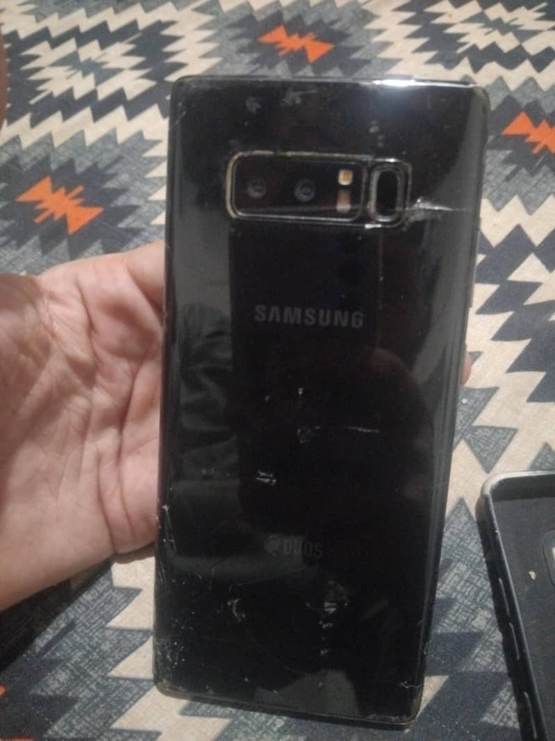Samsung Mobile Note 8 1
