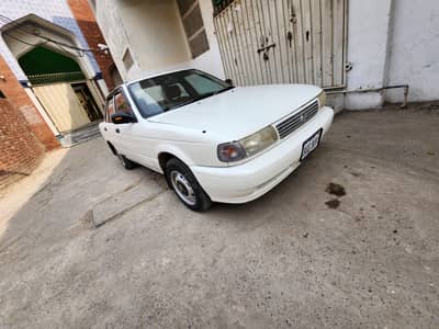 Nissan Sunny 1993