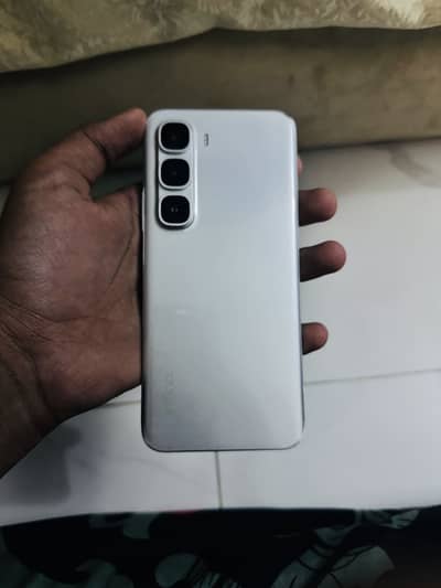 Infinix Hot 60 pro plus 16/256