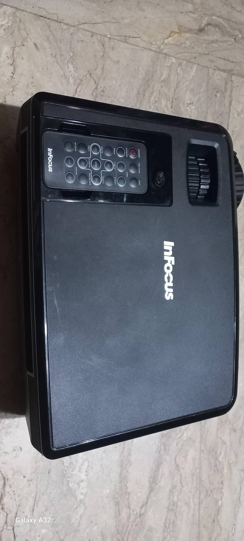 Projector Infocus Model-X9 1