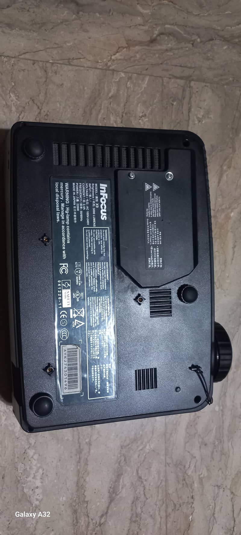 Projector Infocus Model-X9 3