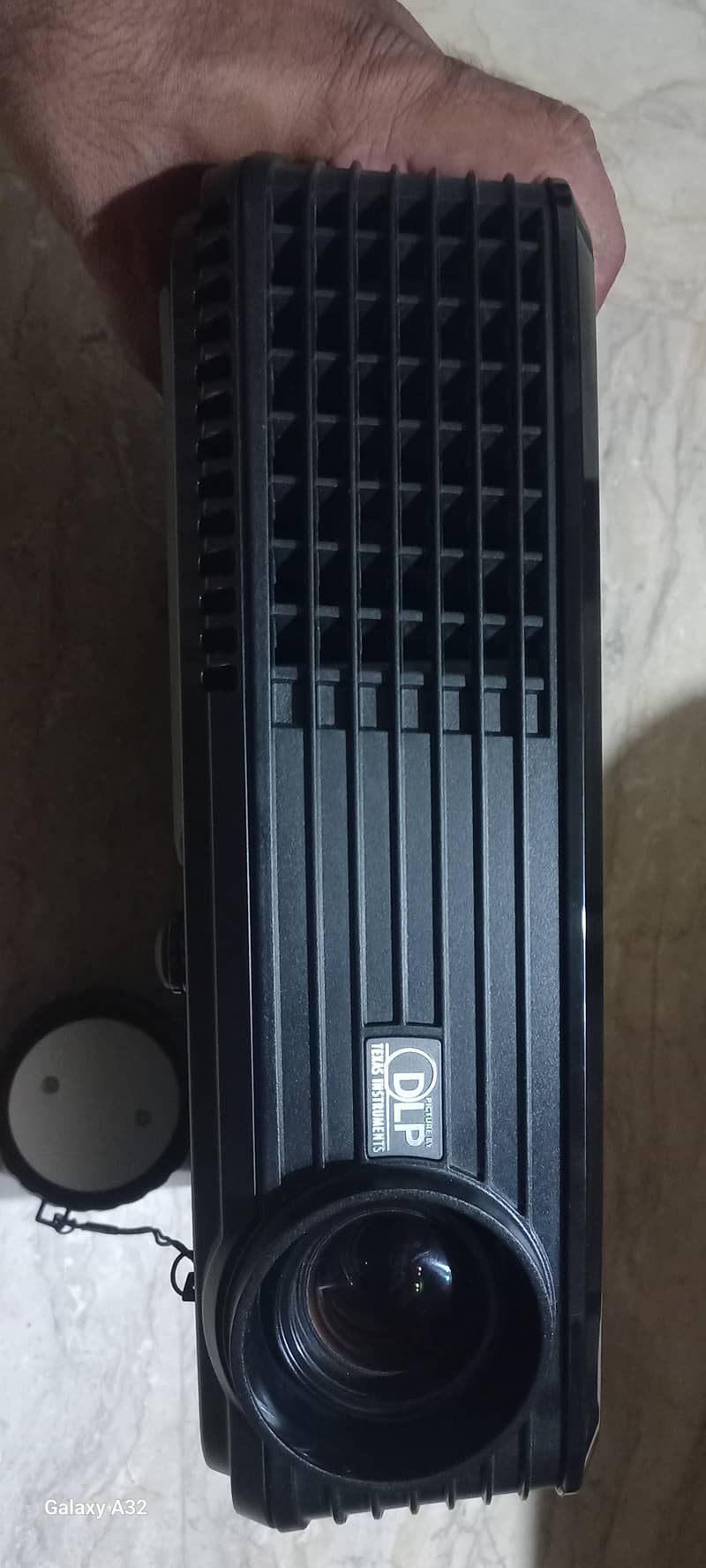 Projector Infocus Model-X9 4