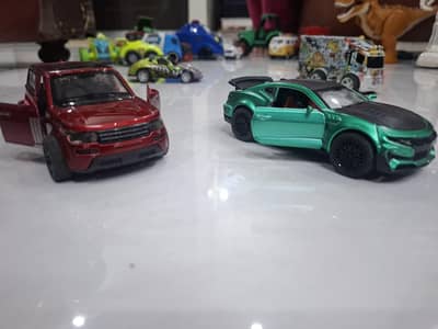 2 High Quality Premium Metal Sports and SUV Cars