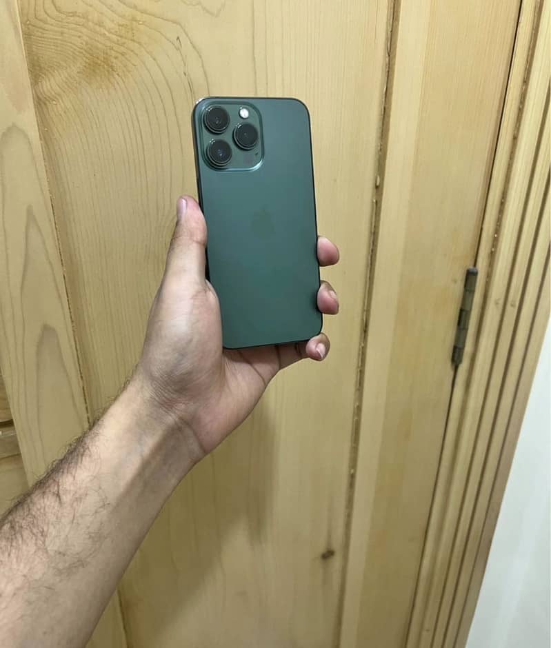 iPhone 13 Pro 2