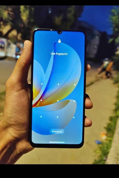 Realme note 70