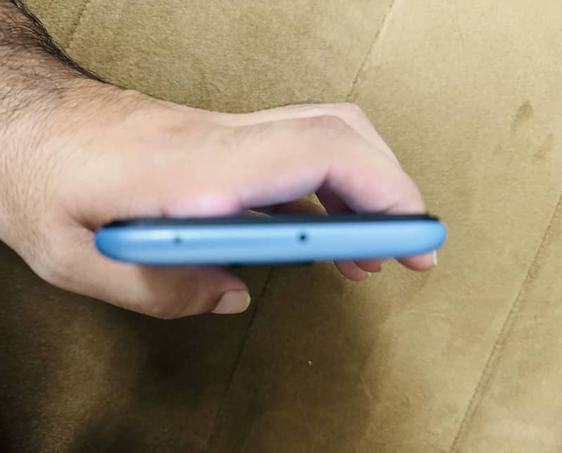 Redmi Note 9 4
