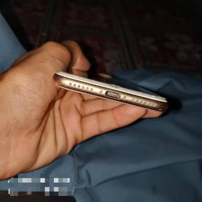 Apple iPhone 8