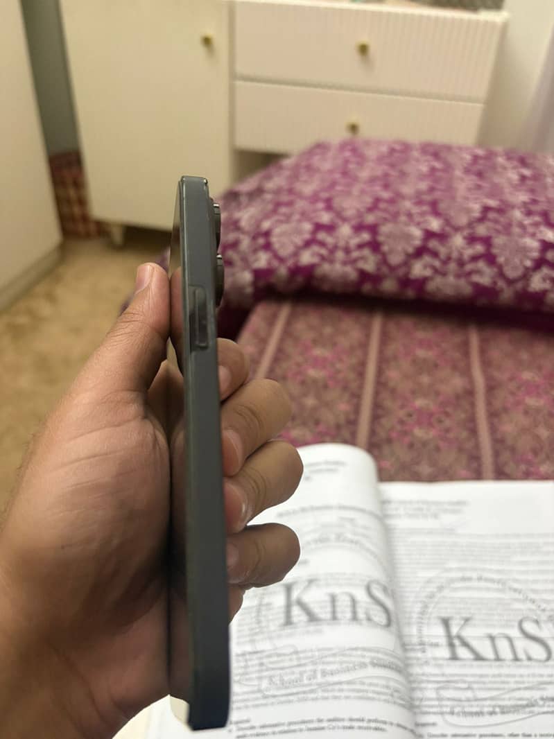 Apple iPhone 14 Pro 5