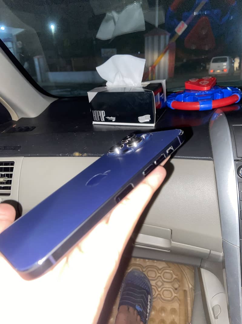 iPhone 14 Pro Max 3
