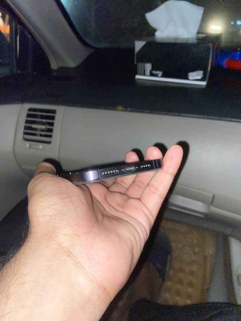 iPhone 14 Pro Max 7