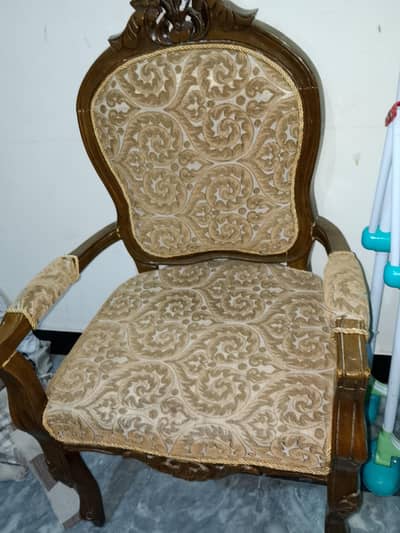 2 chairs for sale best quality wood and good condition