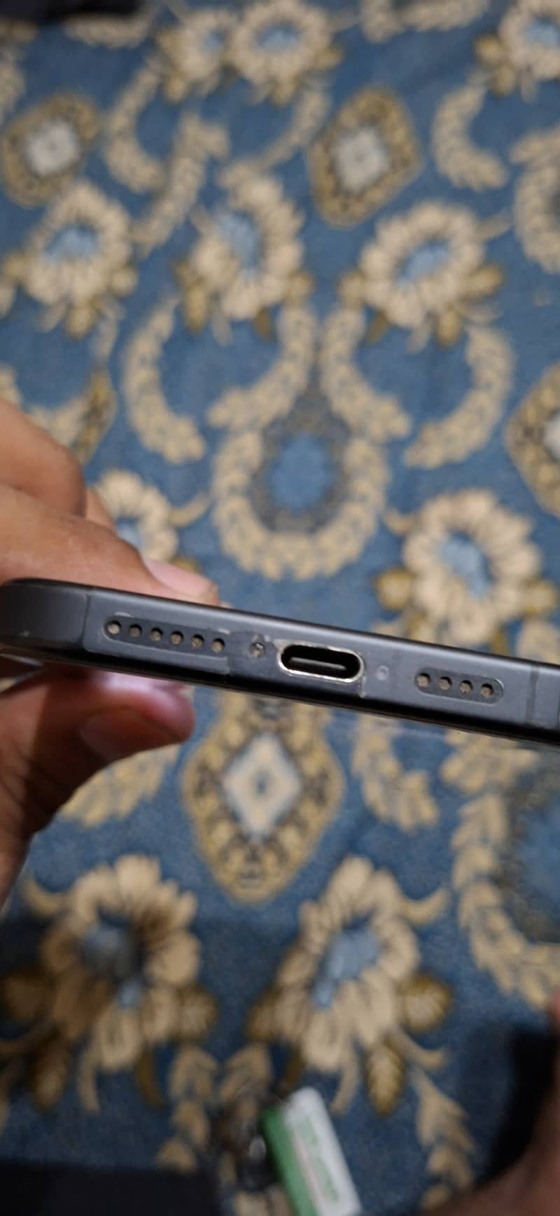 Apple iPhone 15 Pro Max 3