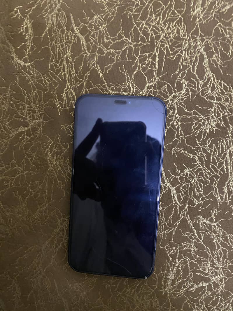Apple iPhone 12 5